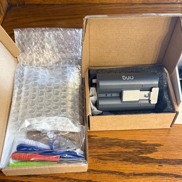 Electronics Bundle Smart Ring MP3 Trigger Battery Packs for Ring Camera - Picture 2 of 10